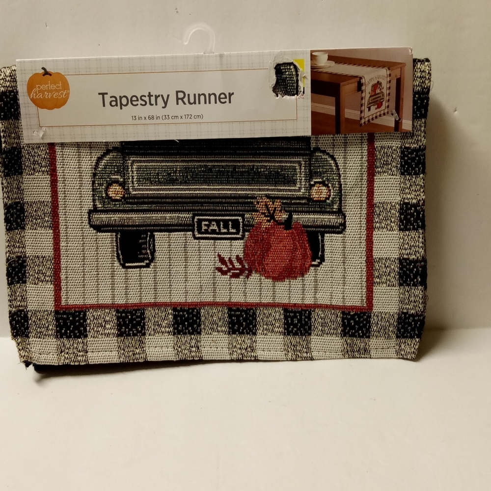 Runner Fall Tapestry Table Runner NWT